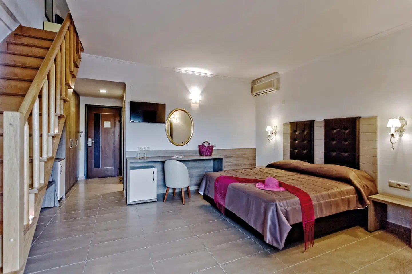 Lagomandra Hotel & Spa ROOM_EXAMPLE