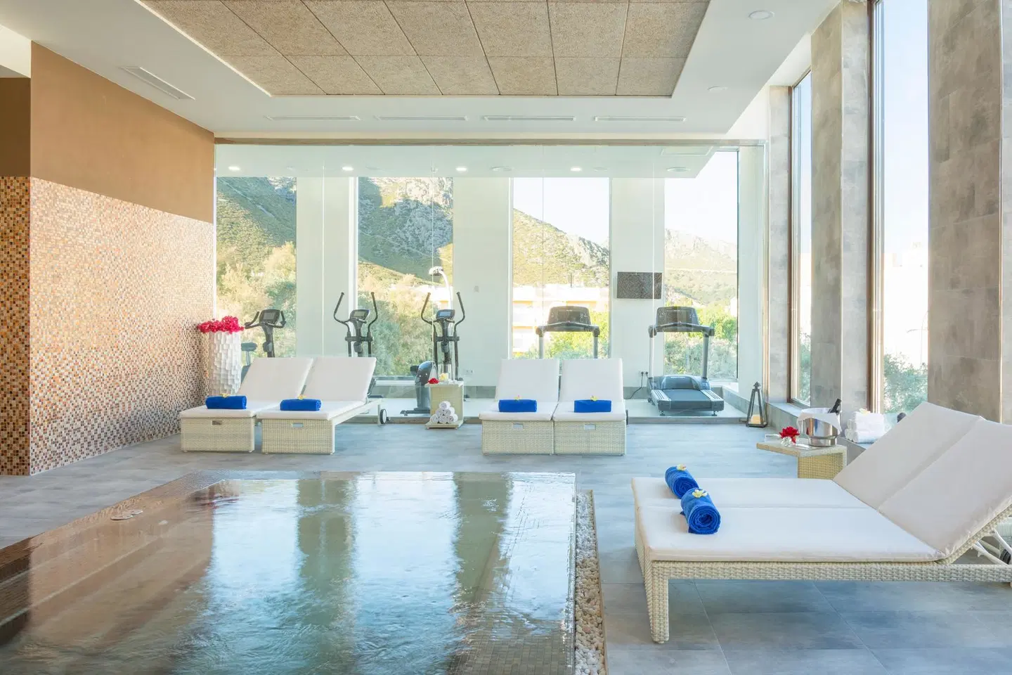 MarSenses Puerto Pollensa & Spa Hallenbad