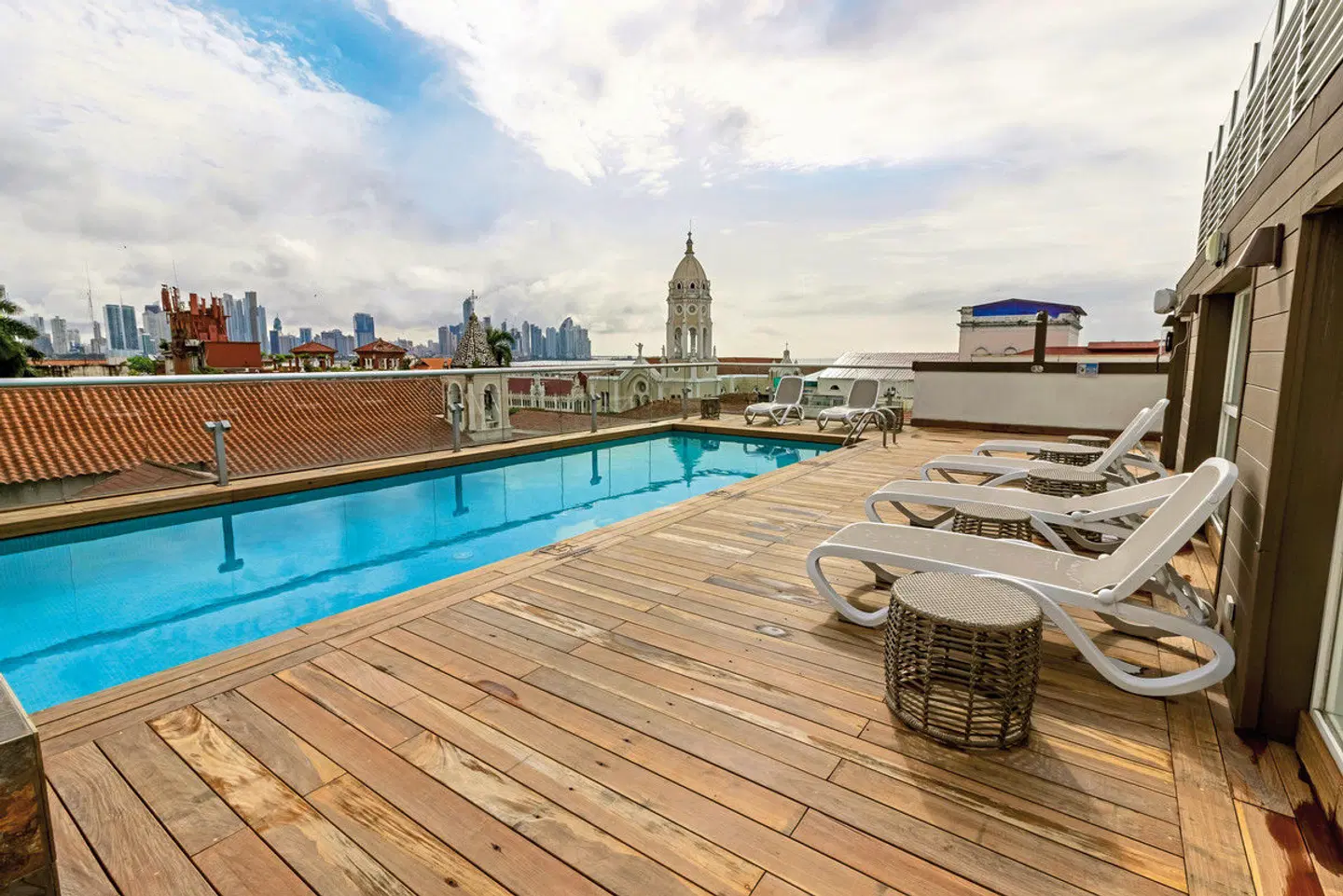 Central Hotel Panama OUTDOOR_POOL