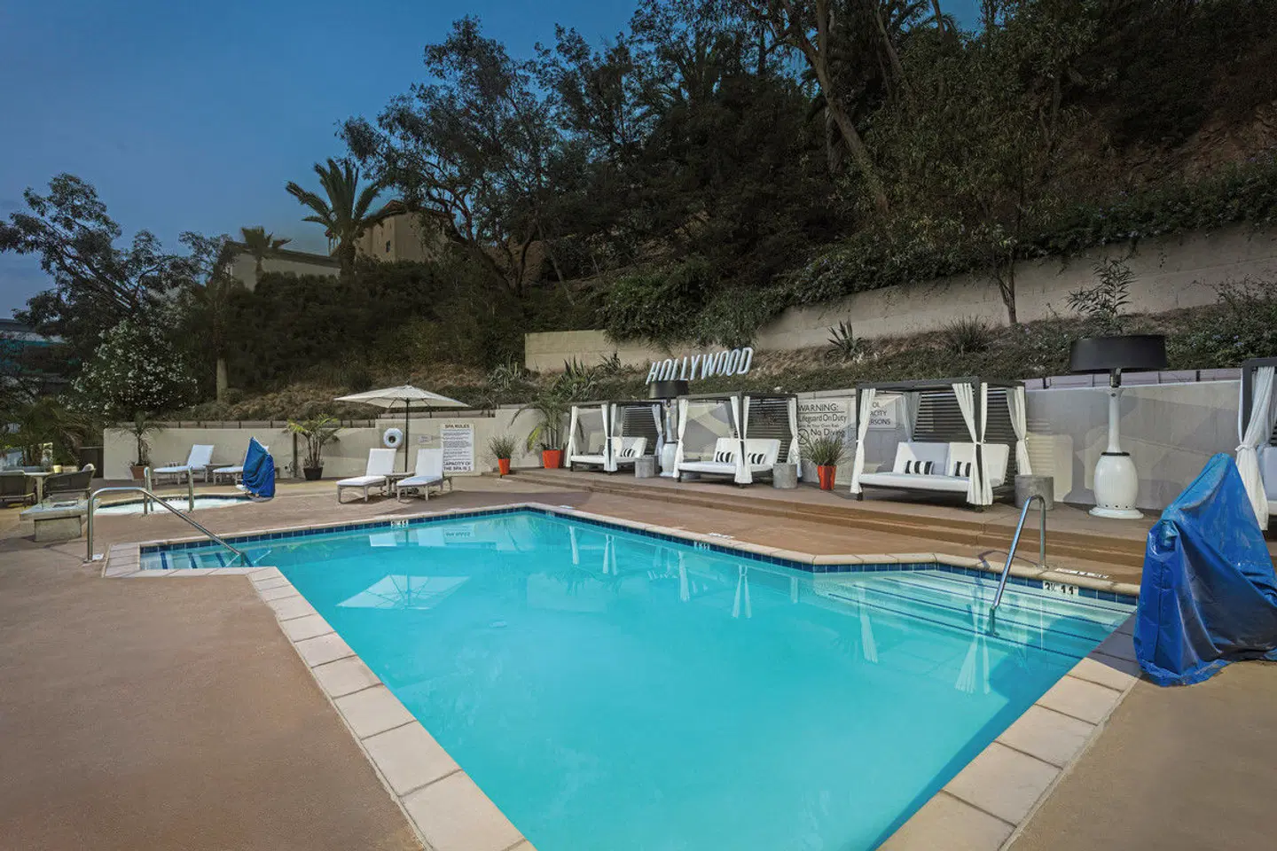 Hilton Garden Inn Los Angeles Hollywood OUTDOOR_POOL