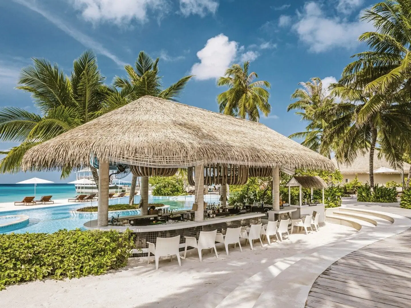 InterContinental Maldives Maamunagau Resort Bar