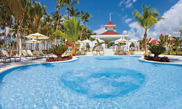 Bahia Principe Luxury Bouganville OUTDOOR_POOL