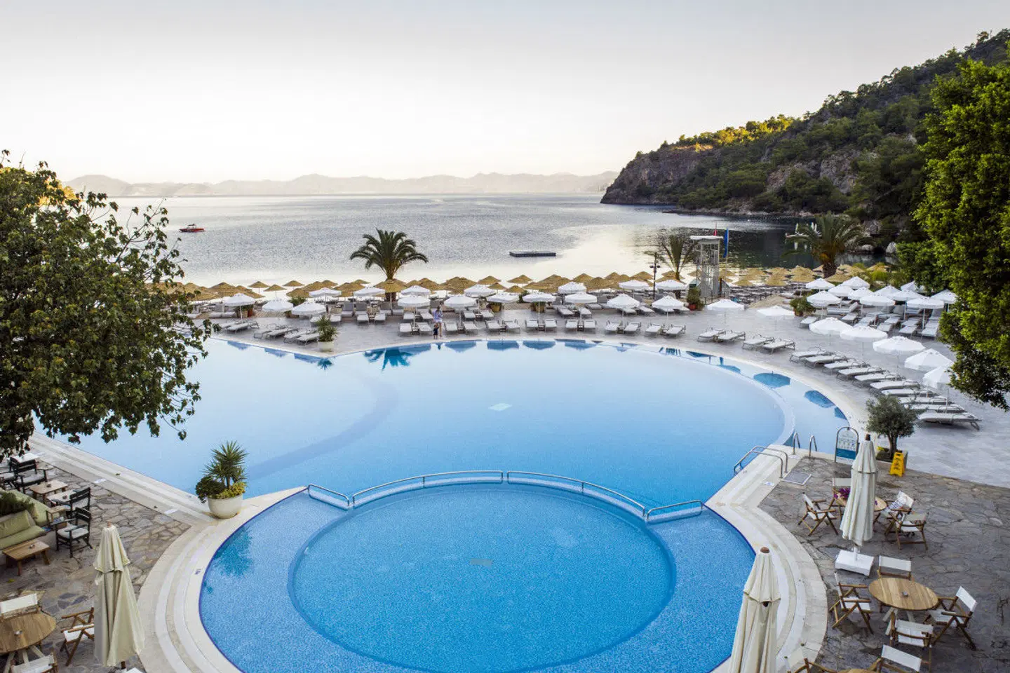 Hillside Beach Club OUTDOOR_POOL