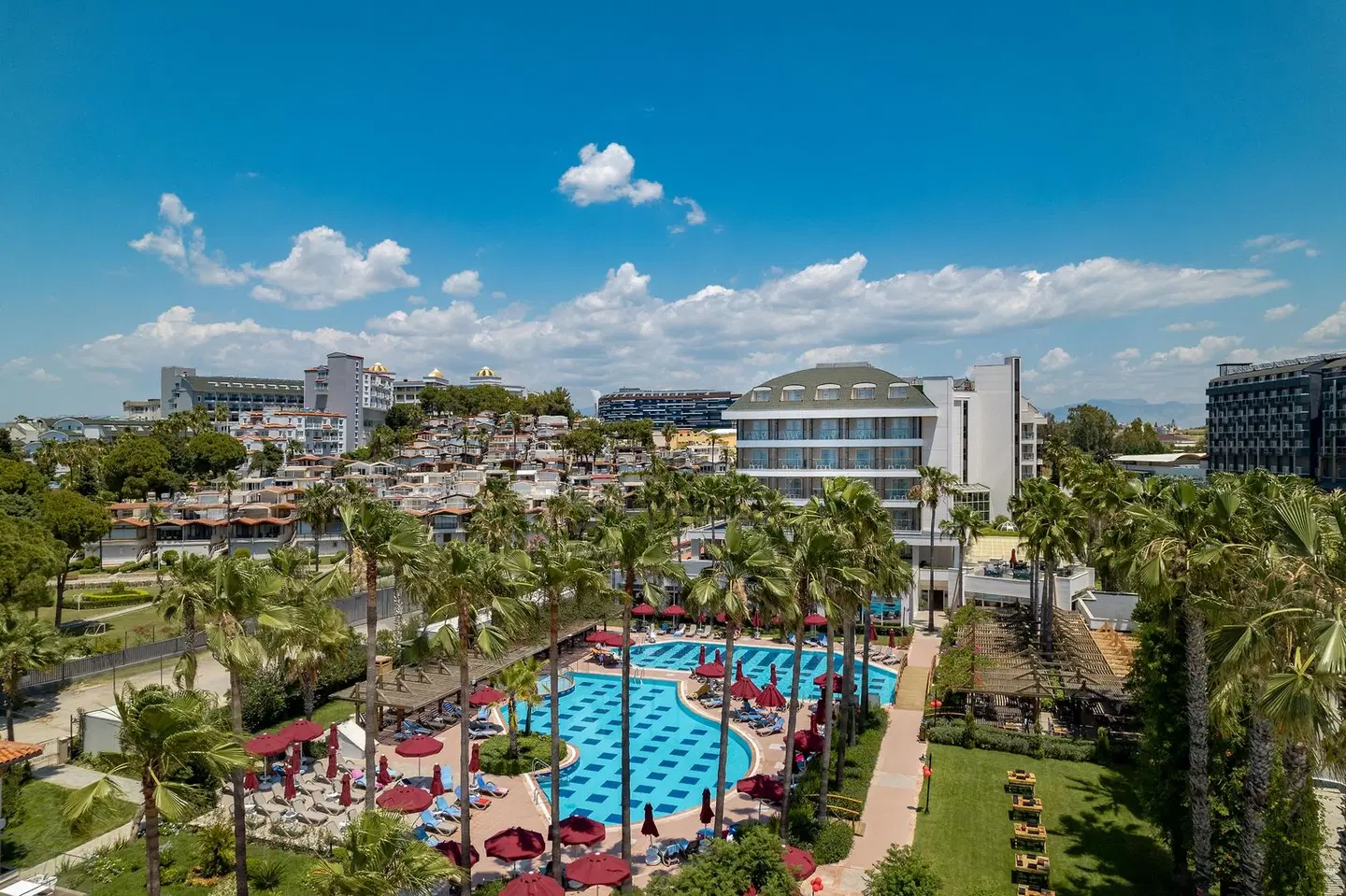 Trendy Palm Beach Adults only EXTERIOR