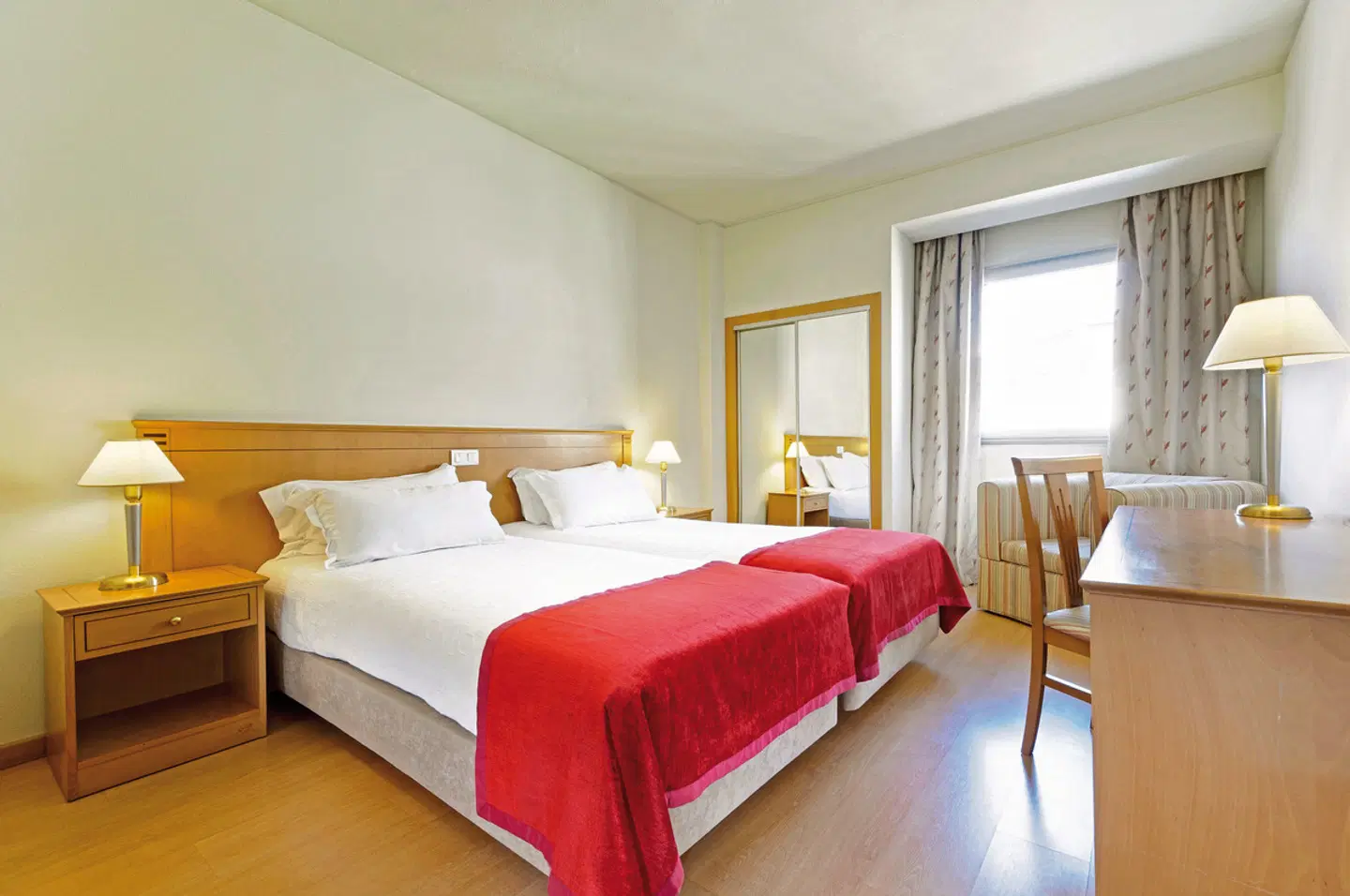 Tryp Porto Centro ROOM_EXAMPLE