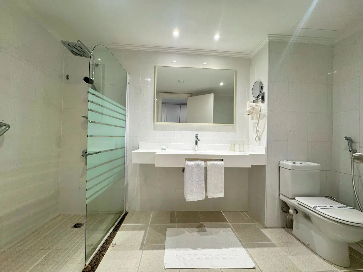 Casa Mare Resort Badezimmer