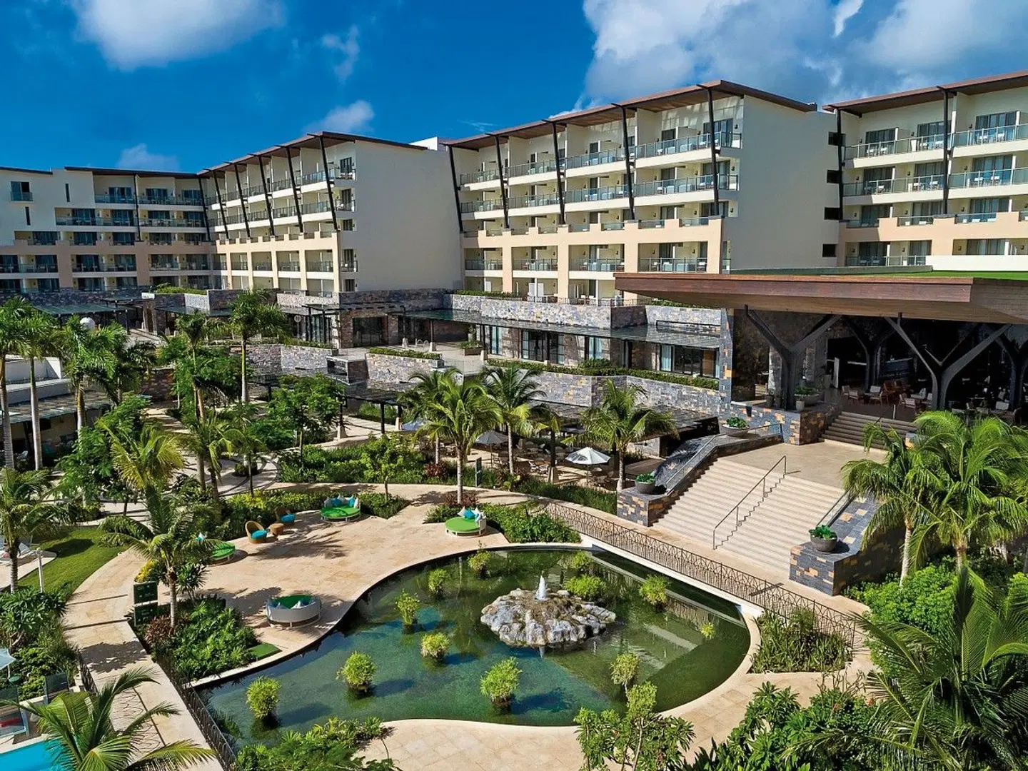 Dreams Natura Resort & Spa EXTERIOR