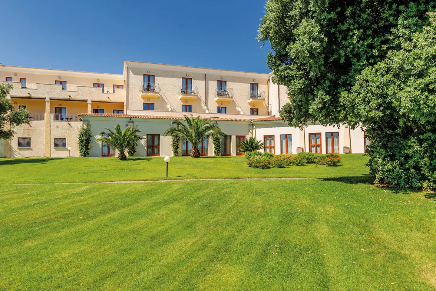 Blu Hotel Morisco EXTERIOR