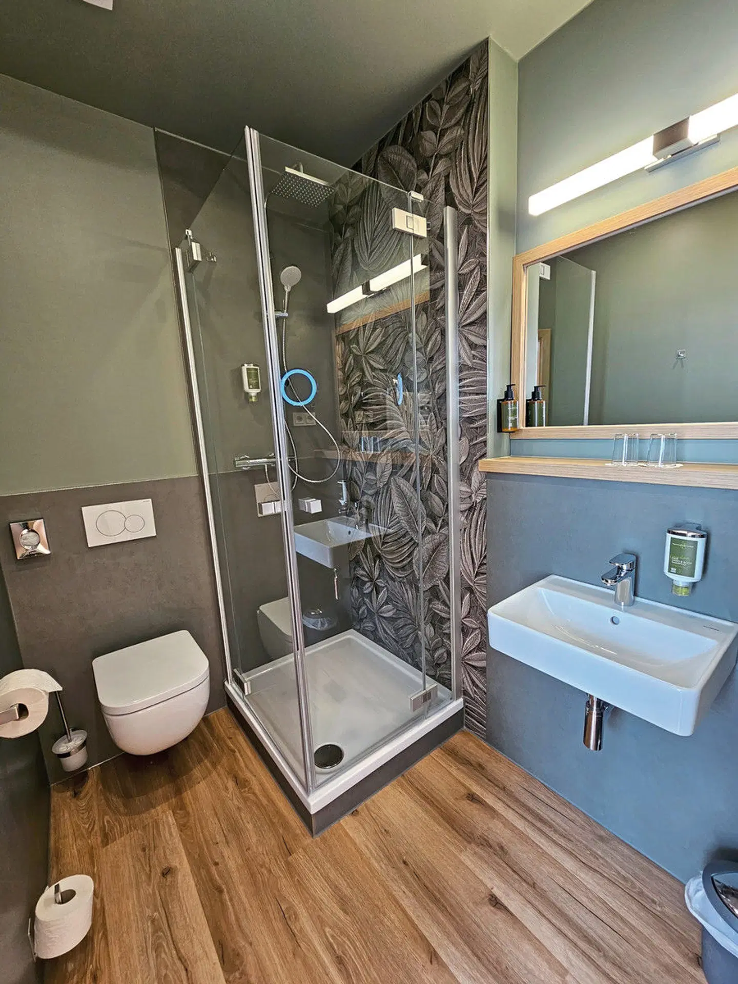 Hotel Am Kaisersaal Badezimmer