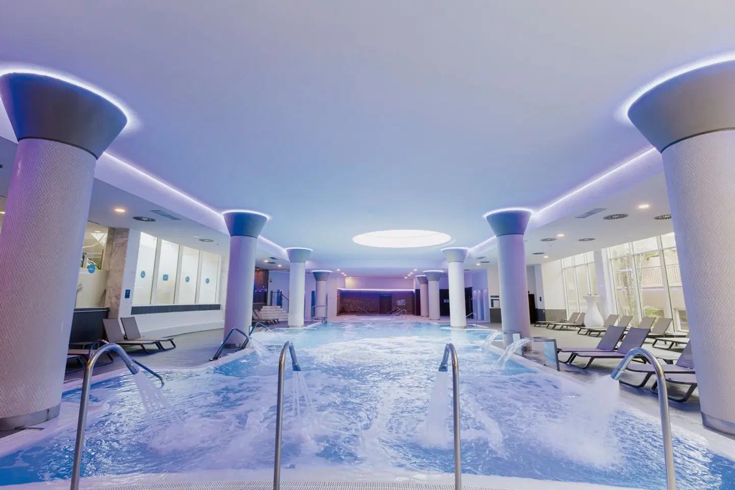 Landmar Costa Los Gigantes Family Resorts Hallenbad