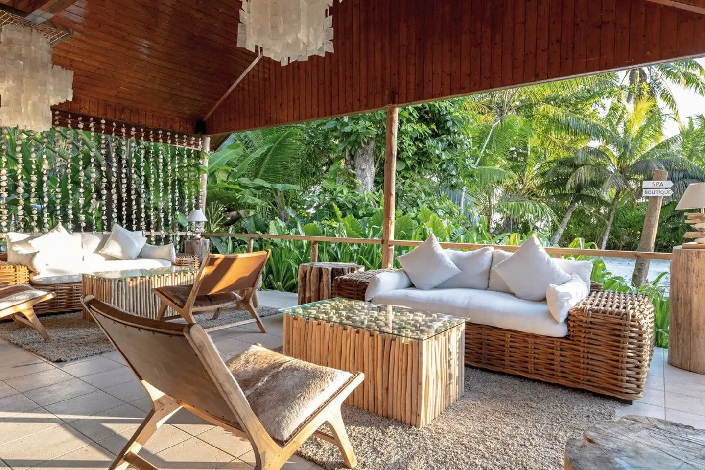 Bliss Hotel Praslin Terrasse