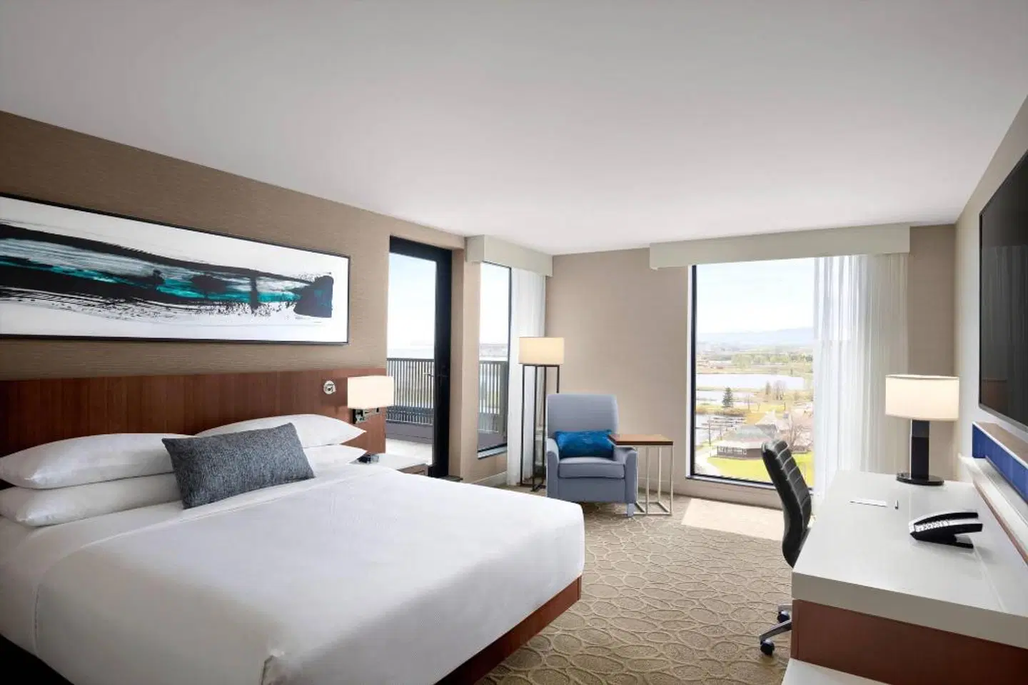 Delta Hotels by Marriott Thunder Bay ROOM_EXAMPLE