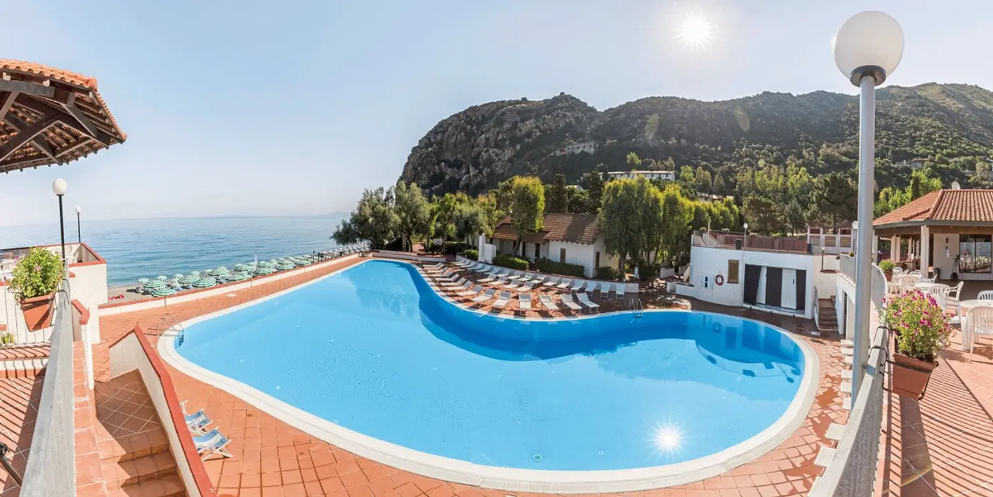 TH Gioiosa Marea Capo Calavà OUTDOOR_POOL