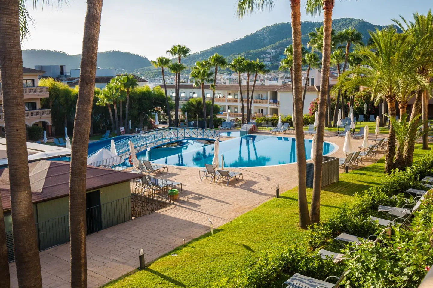 Mon Port & Spa EXTERIOR