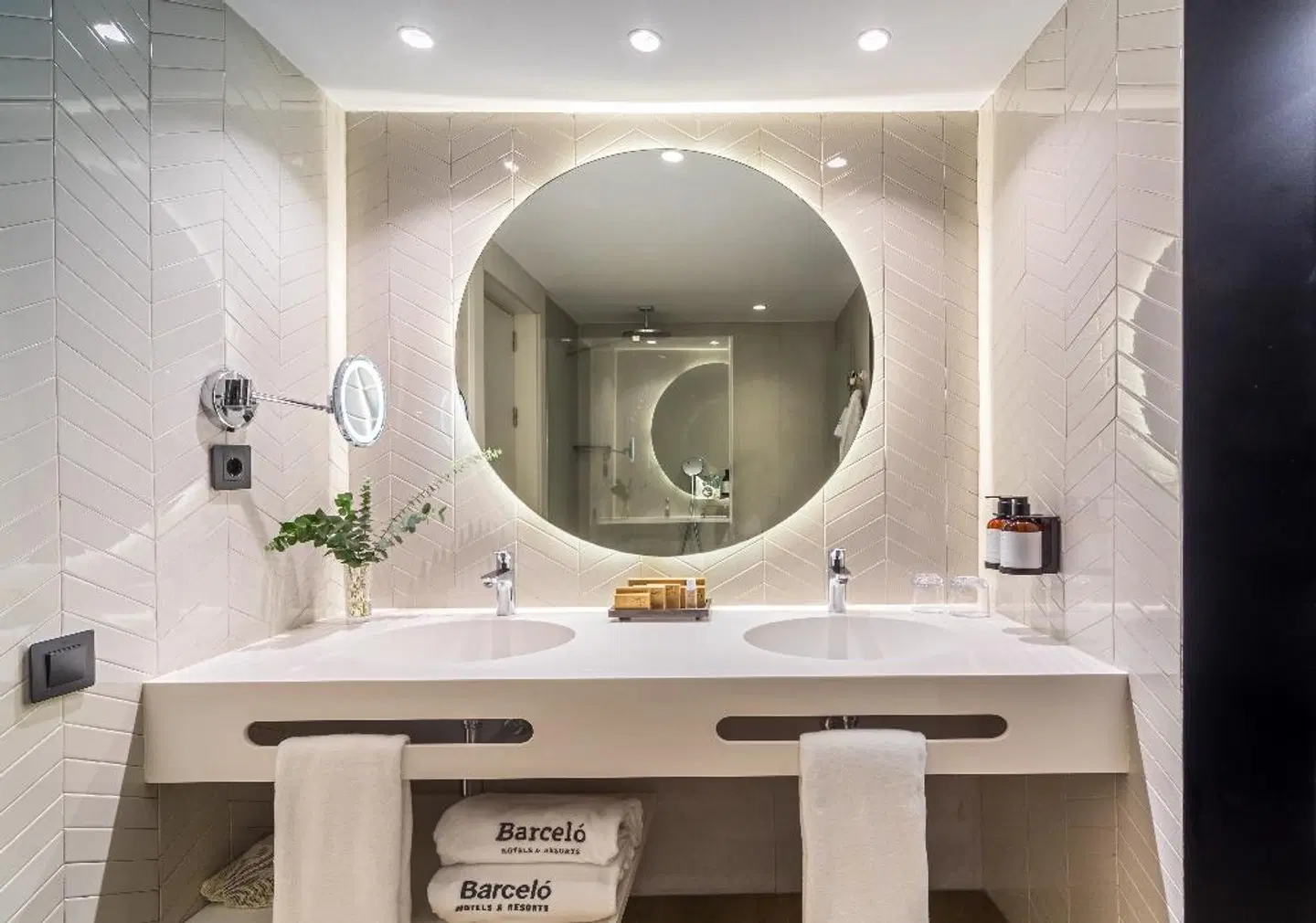 Barceló Seville Renaissance Badezimmer