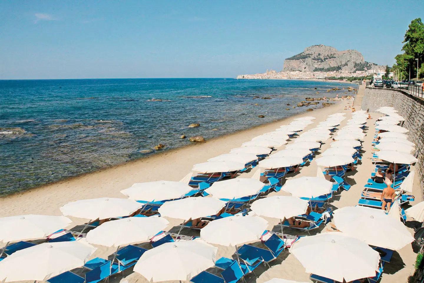 Santa Lucia Le Sabbie d'Oro Strand