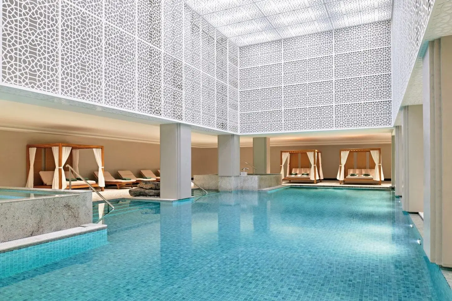 Indigo Jabal Akhdar Resort & Spa Hallenbad