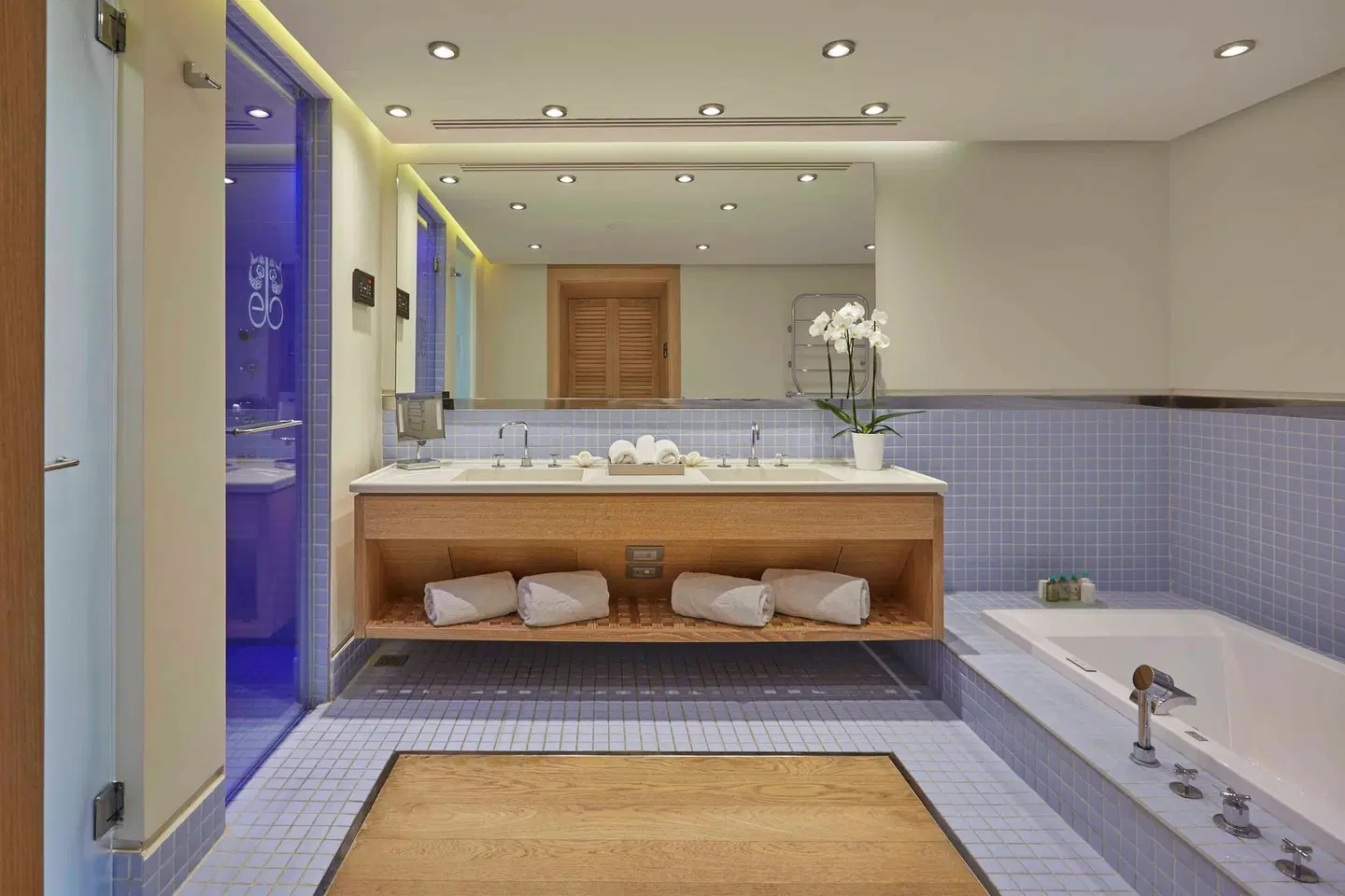 Elounda Beach Hotel & Villas Badezimmer