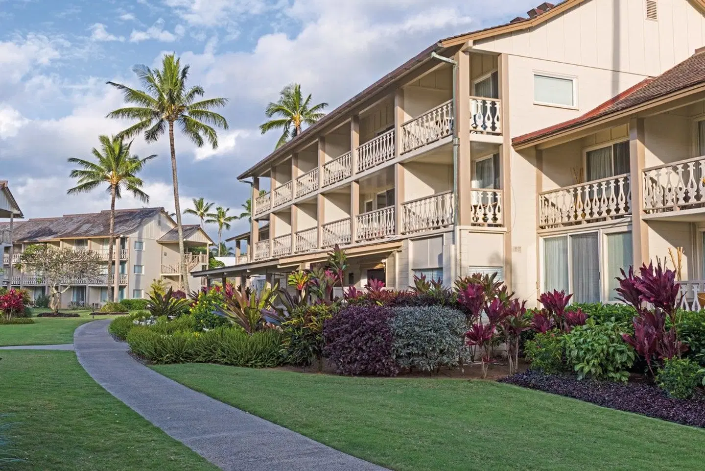 Aston Islander on the Beach EXTERIOR
