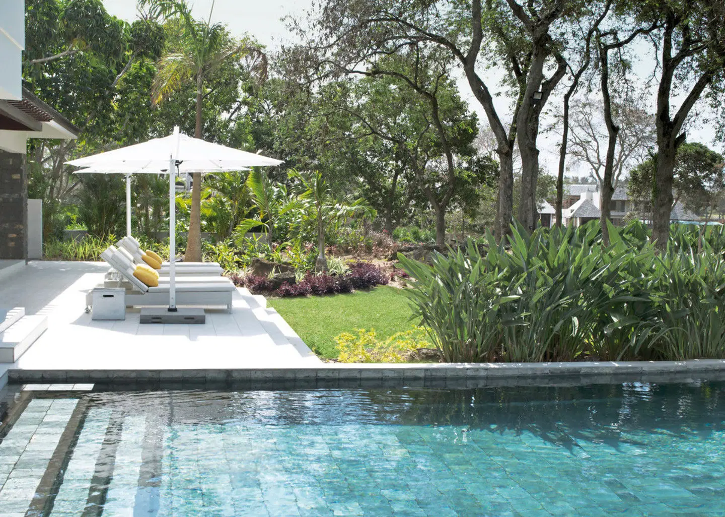 Four Seasons Resort Mauritius at Anahita OUTDOOR_POOL