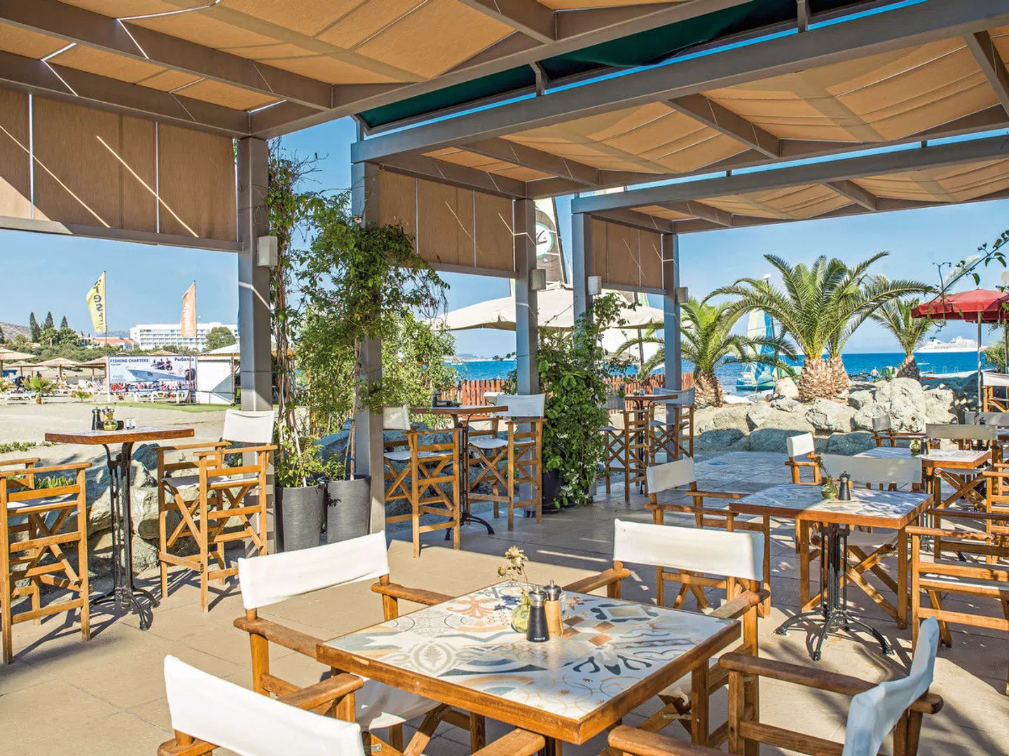 St Raphael Restaurant