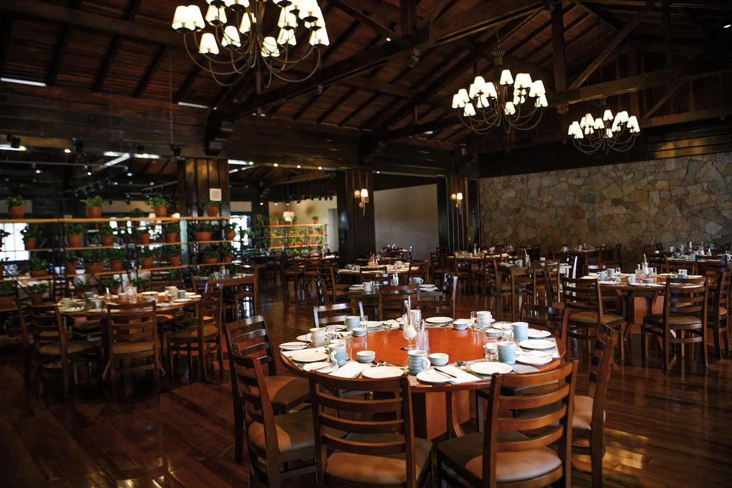 Sanma Hotel Restaurant