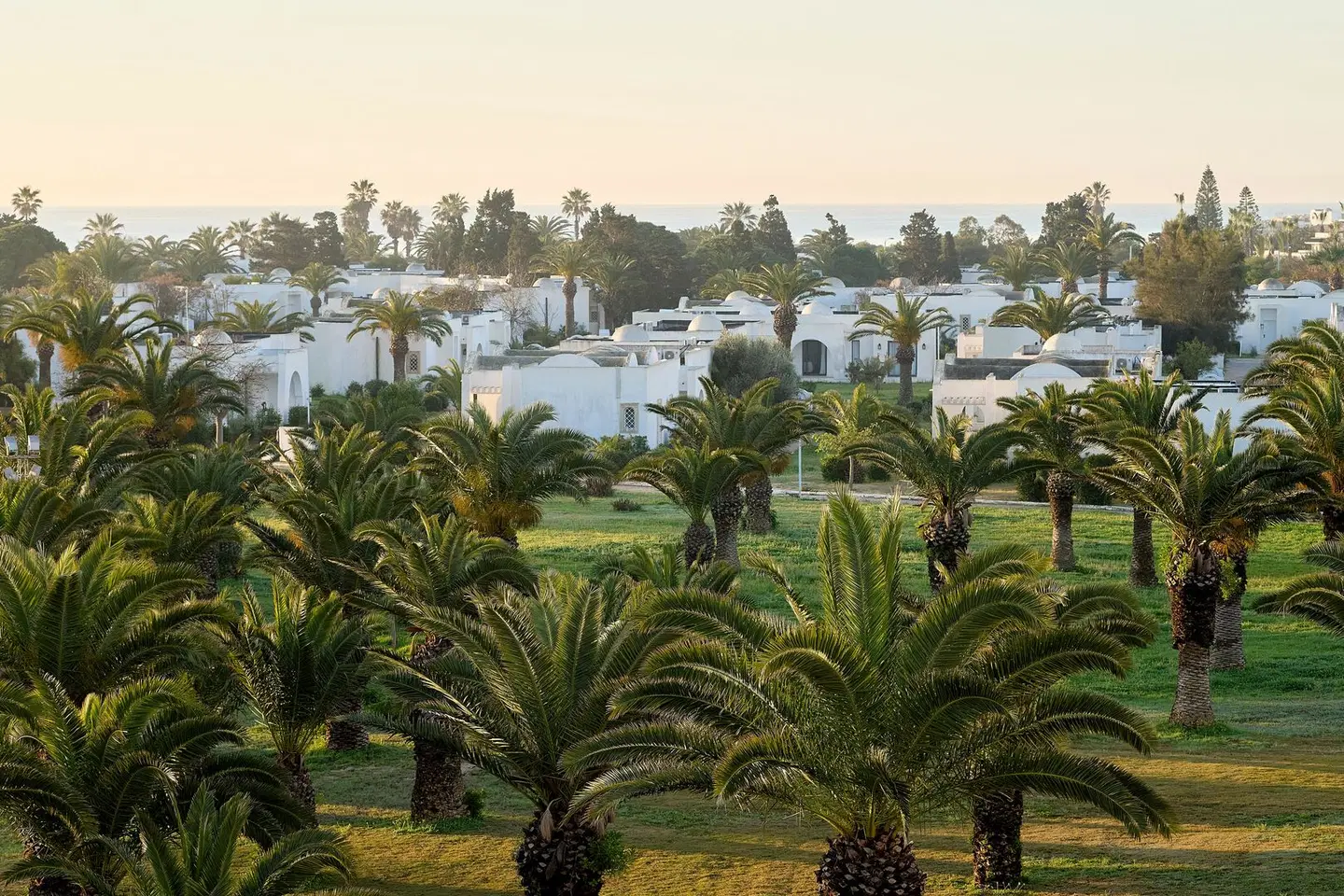 The Mirage Resort & Spa EXTERIOR