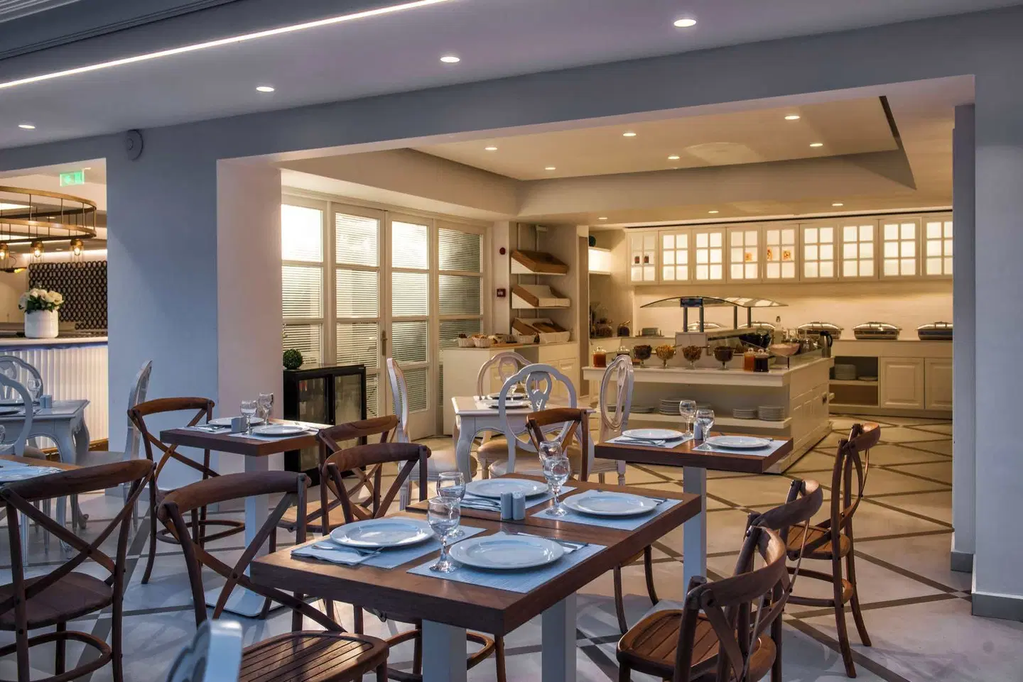 Mari - Kristin Hotel Restaurant