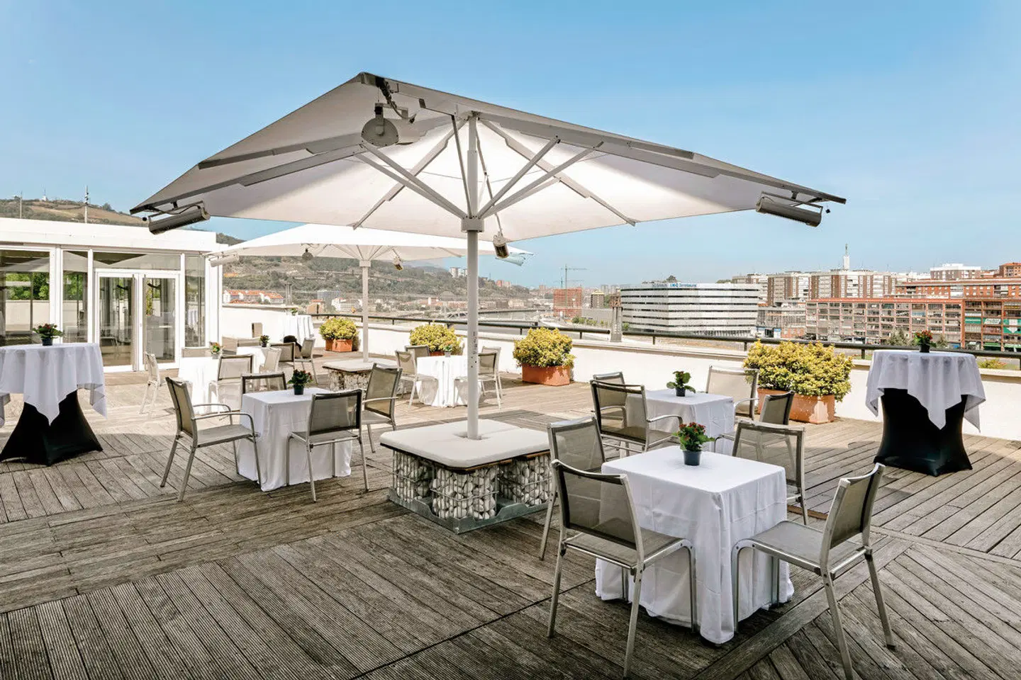 abba Euskalduna hotel Terrasse
