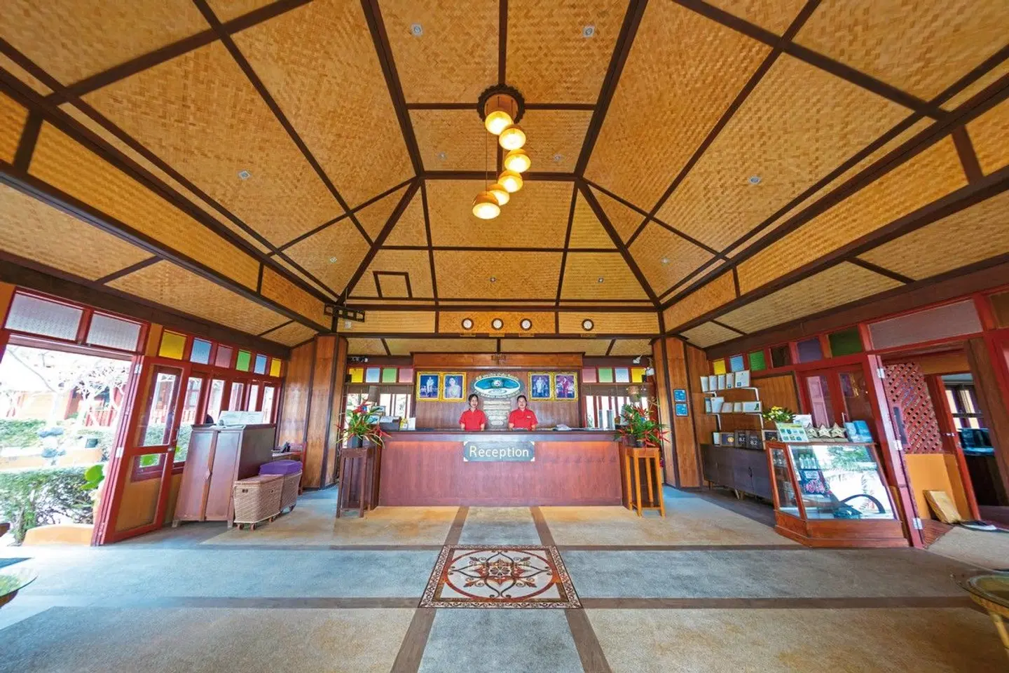 P.P. Erawan Palms Resort LOUNGE_LOBBY