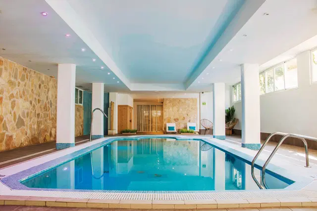 Houm Plaza Son Rigo Hallenbad