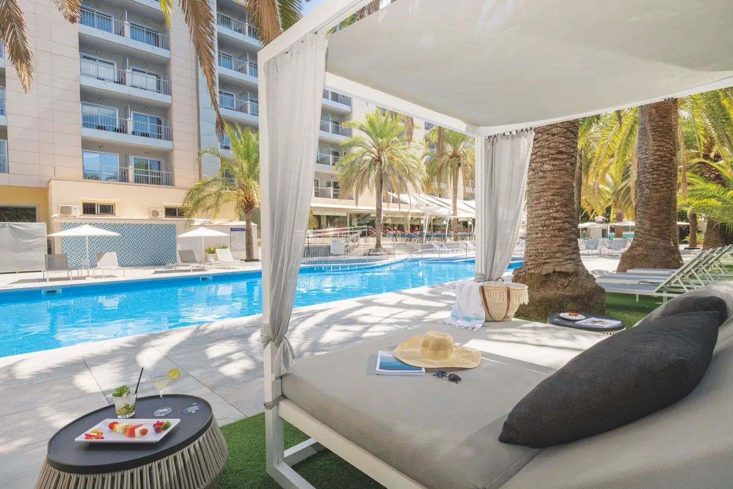 Bordoy Cosmopolitan OUTDOOR_POOL