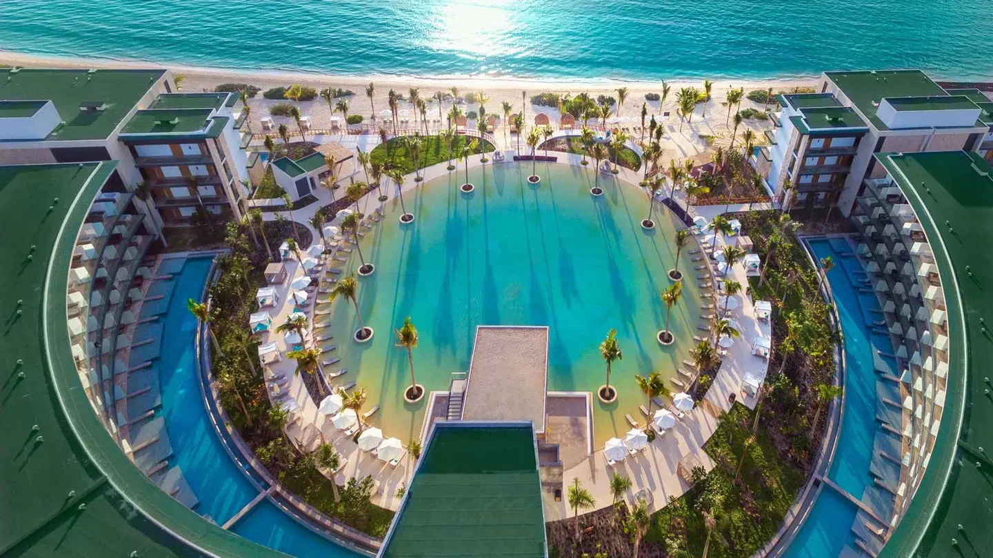 Haven Riviera Cancun OUTDOOR_POOL