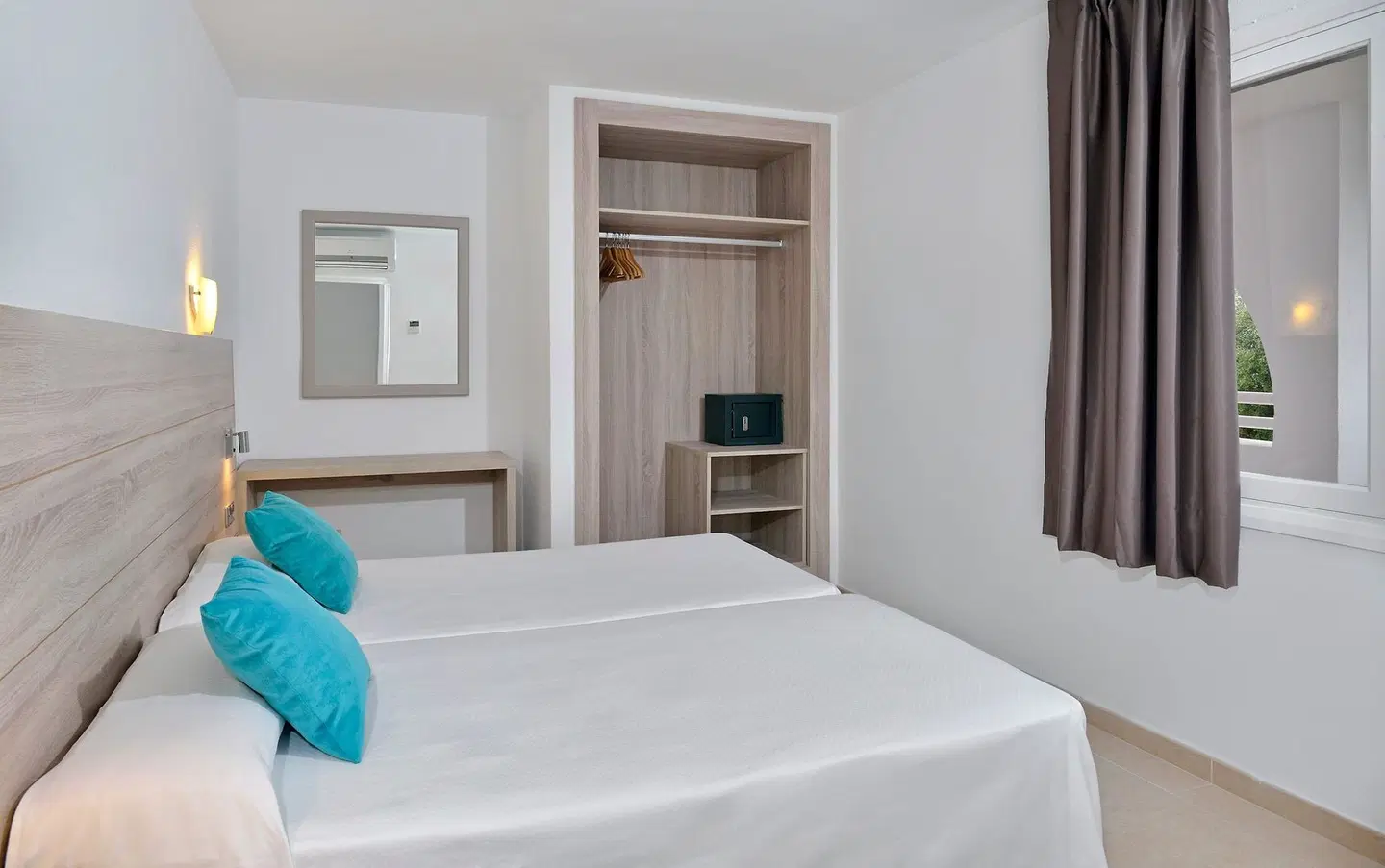 Sol Cala d'Or ROOM_EXAMPLE