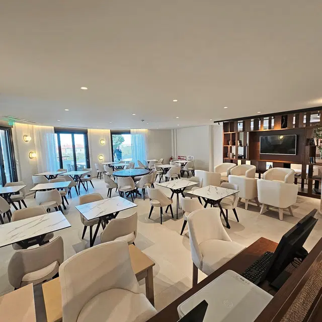 Ocean Beach Restaurant