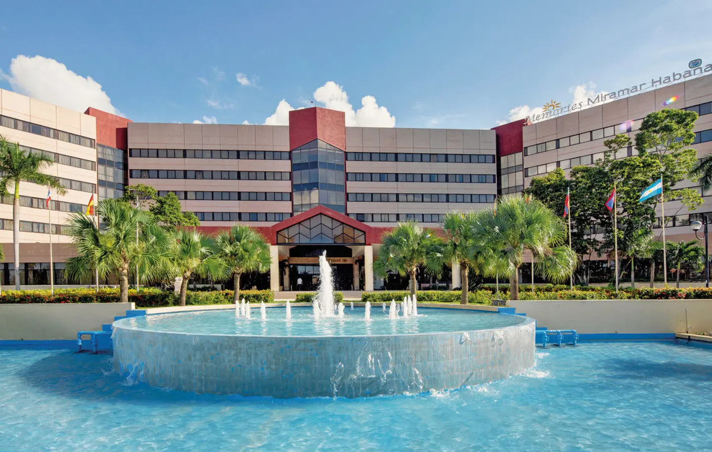 Memories Miramar EXTERIOR