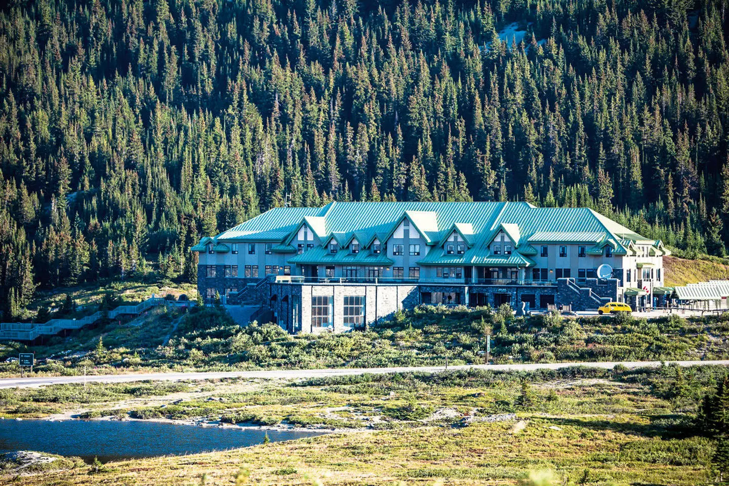 Glacier View Lodge EXTERIOR