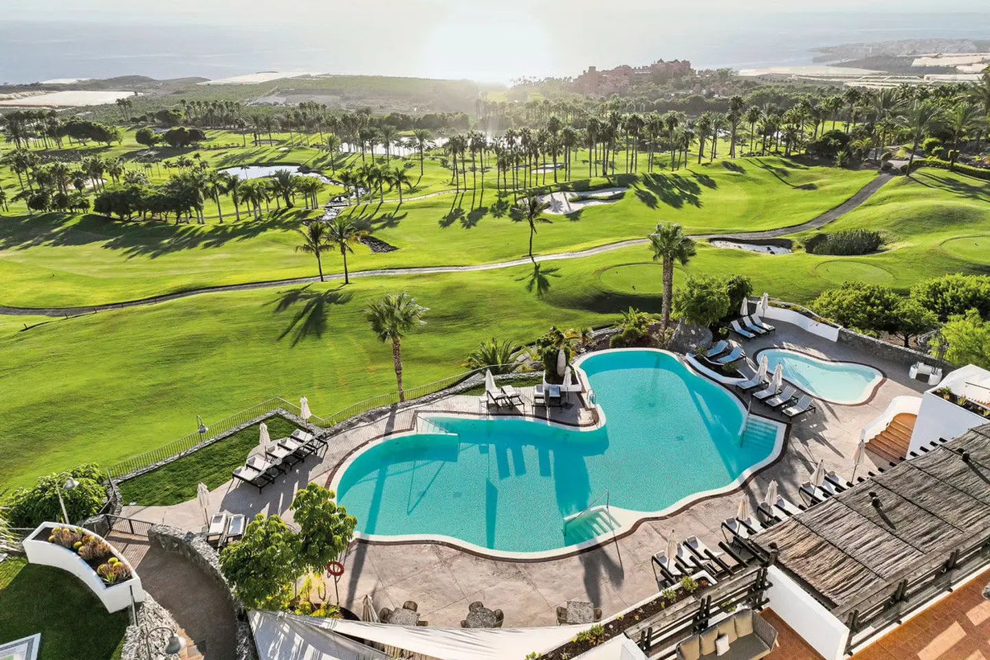 Las Terrazas de Abama Suites OUTDOOR_POOL