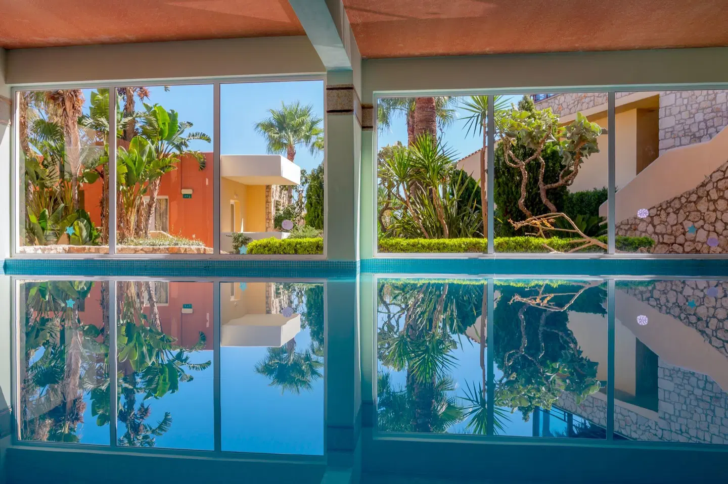 Theo Hotel Hallenbad