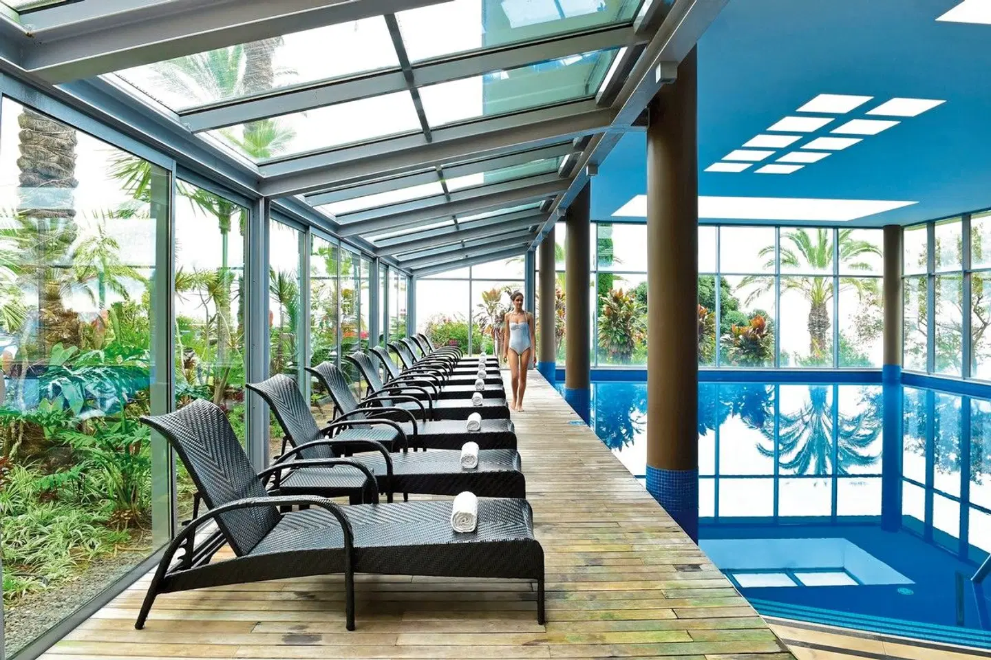 Pestana Promenade Premium Ocean Resort Hallenbad