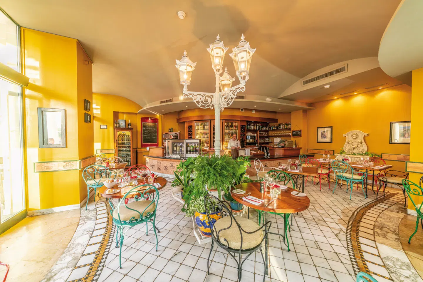 Verdi St. George's Bay Marina Restaurant