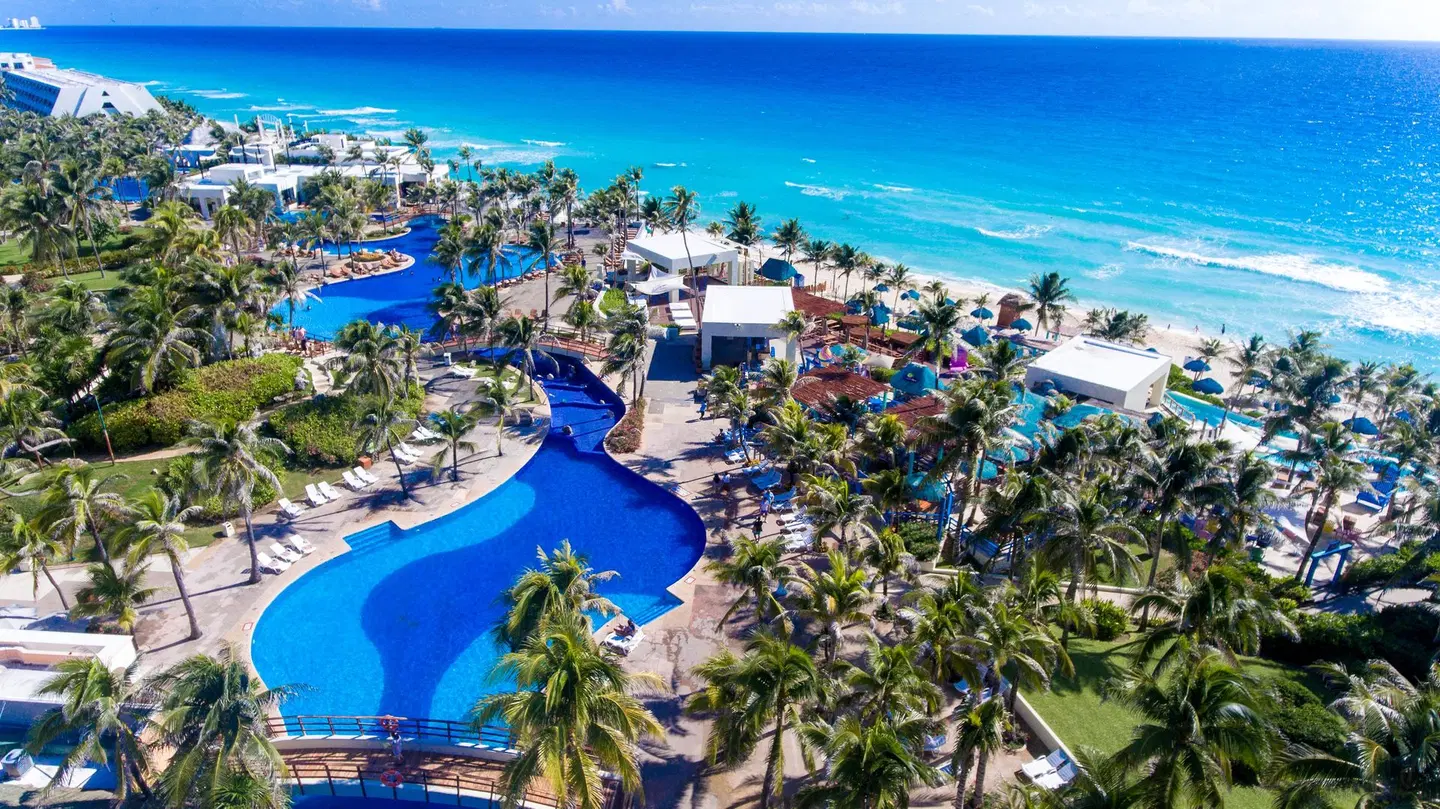 Grand Oasis Cancún AERIAL_PHOTOGRAPH