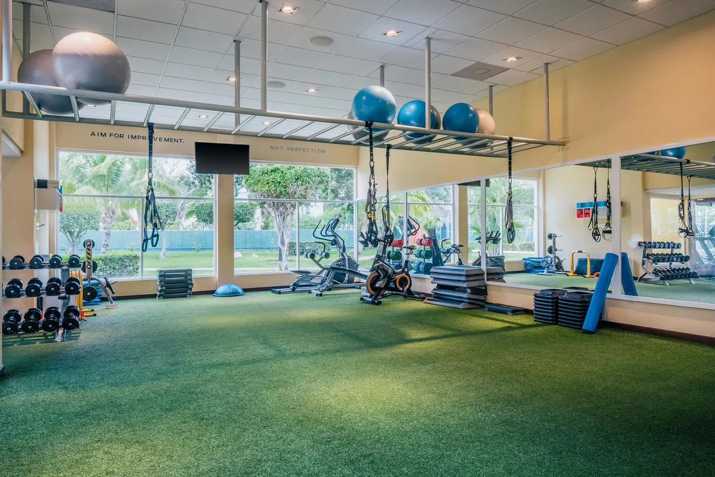 Iberostar Waves Tucán SPORTS_AND_LEISURE