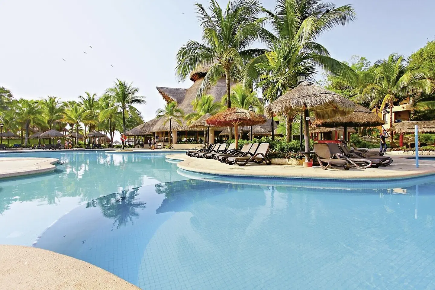 Sandos Playacar OUTDOOR_POOL