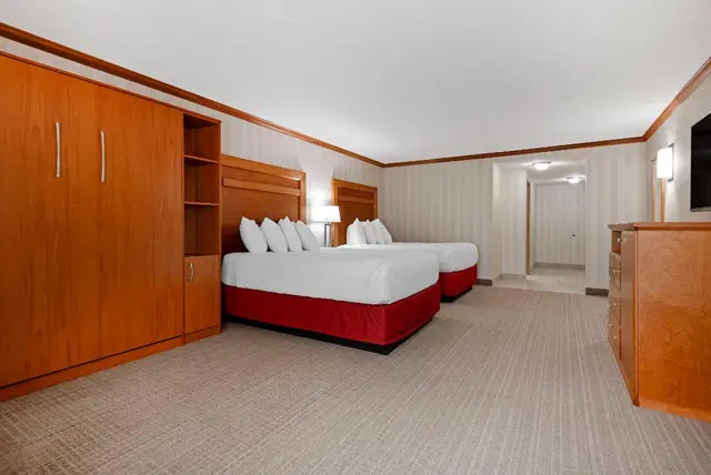 Best Western PLUS Port O'Call Hotel ROOM_EXAMPLE