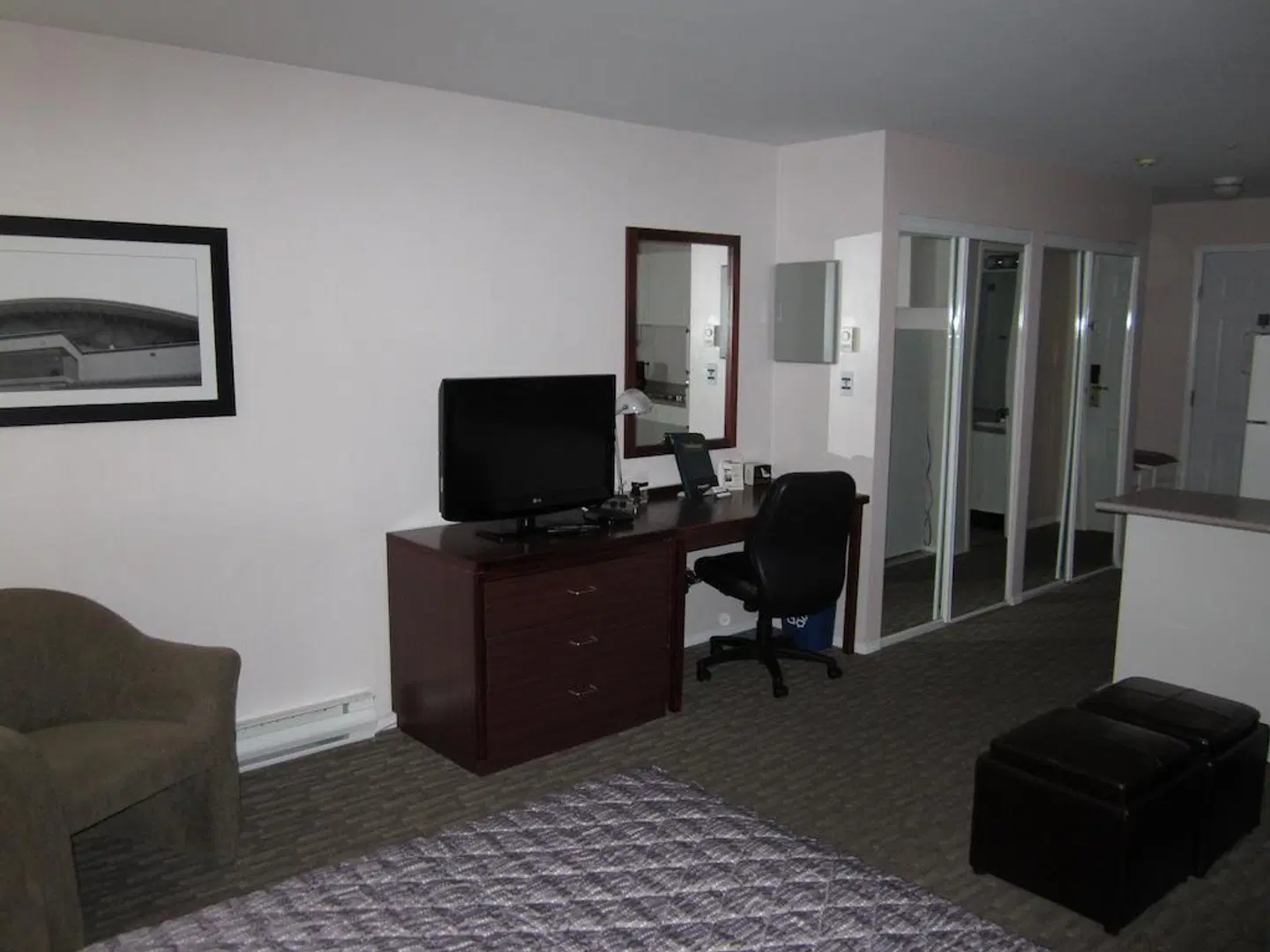 Sandman Inn & Suites Kamloops ROOM_EXAMPLE