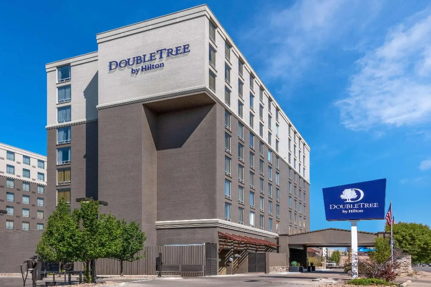 DoubleTree by Hilton Denver Cherry Creek EXTERIOR