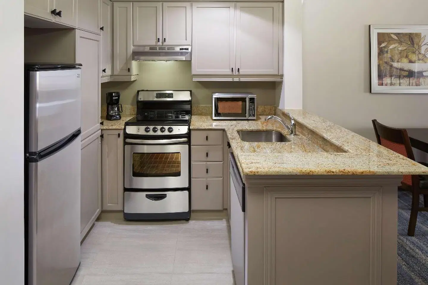 Homewood Suites by Hilton Mont-Tremblant Resort ROOM_EXAMPLE