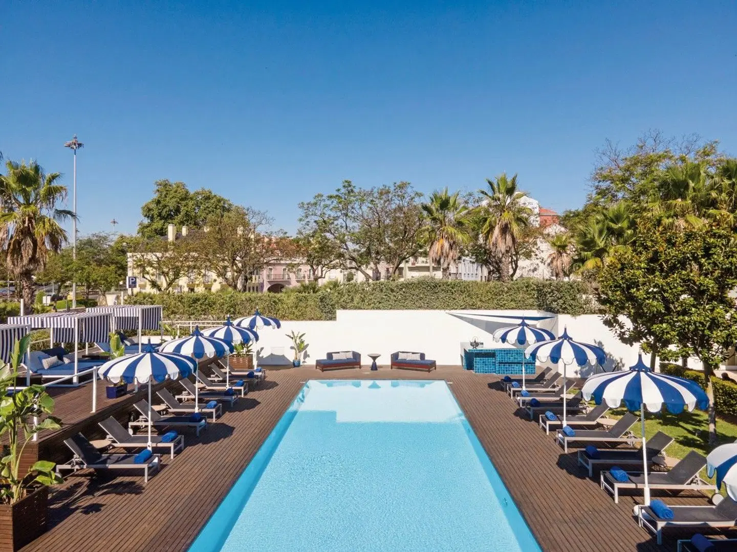 Palacio do Governador OUTDOOR_POOL