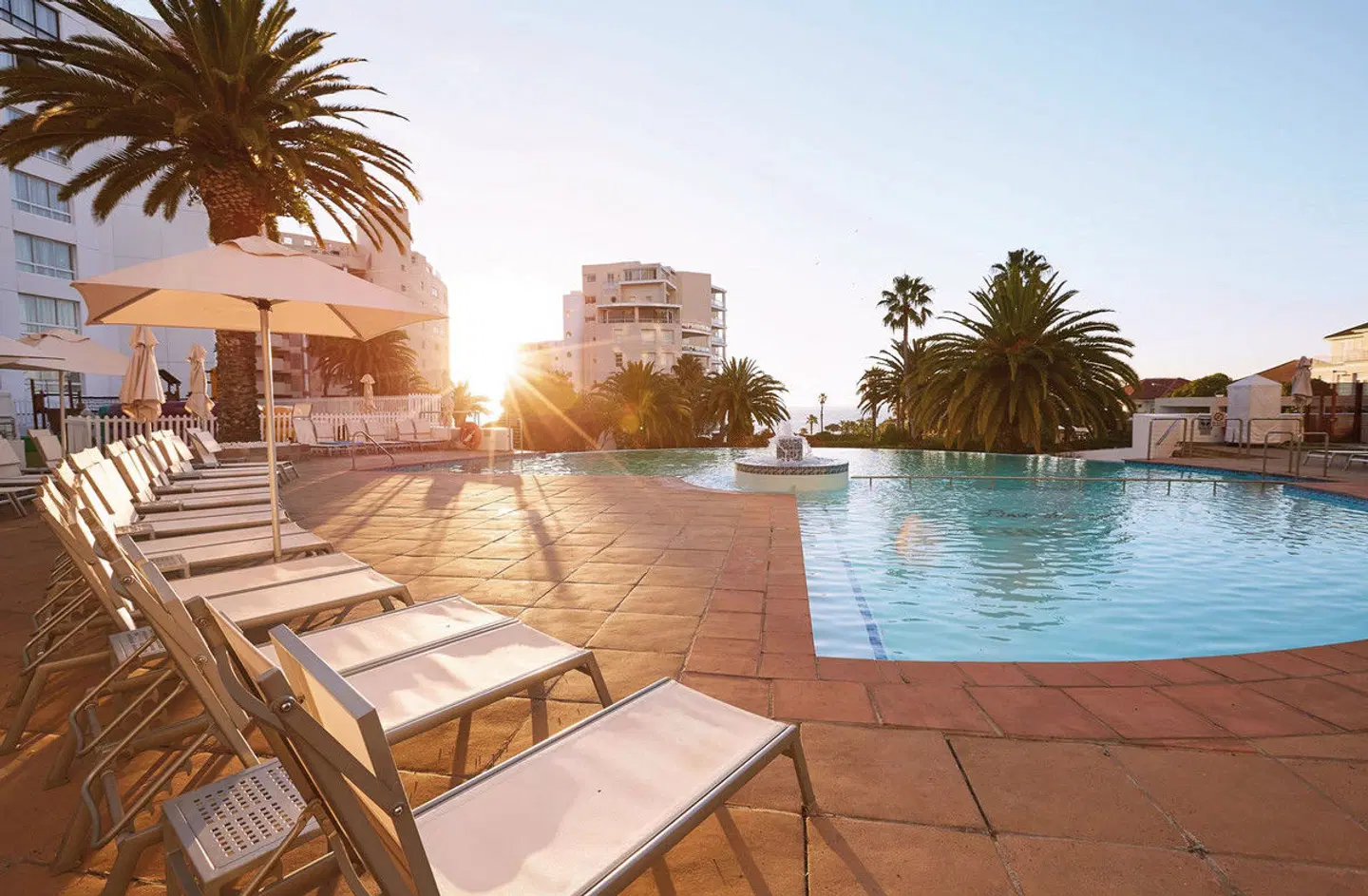 The President Hotel OUTDOOR_POOL